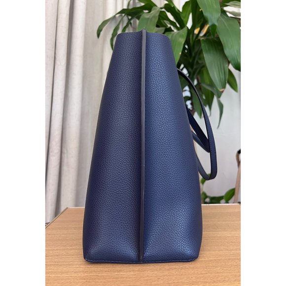 ♦️AUTHENTIC TORY BURCH NAVY BLUE PERRY TOTE/HANDBAG - Picture 8 of 14